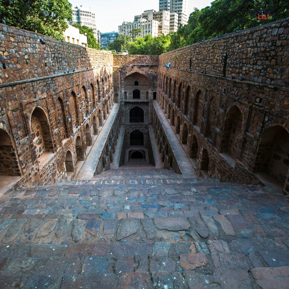 Agresen Ki Baoli New Delhi